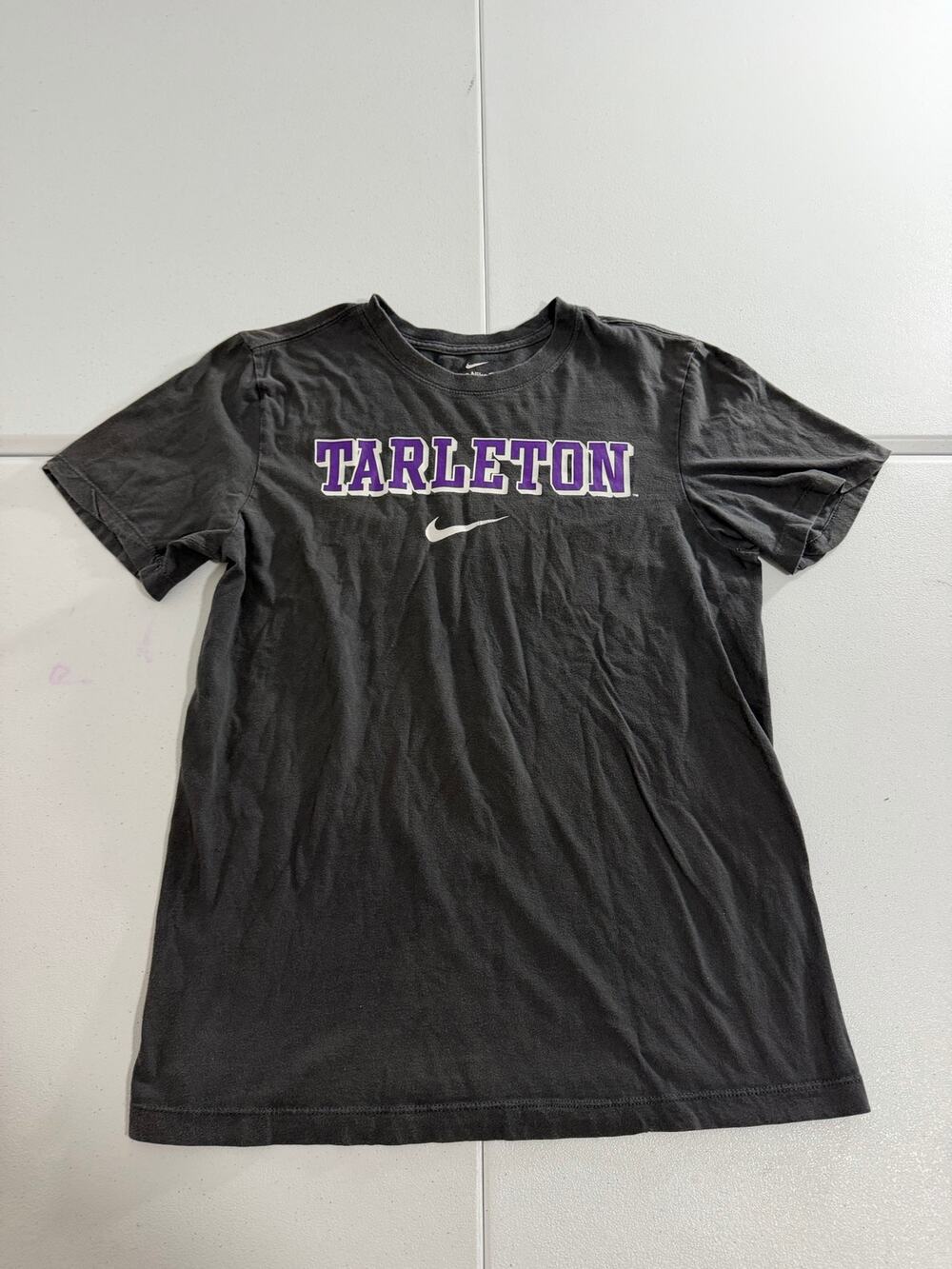 Nike Tarleton State Texans T-Shirt Mens Small Gray Purple Logo NCAA Stephenville